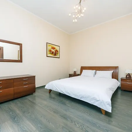 Diplomat Hall * Kiev